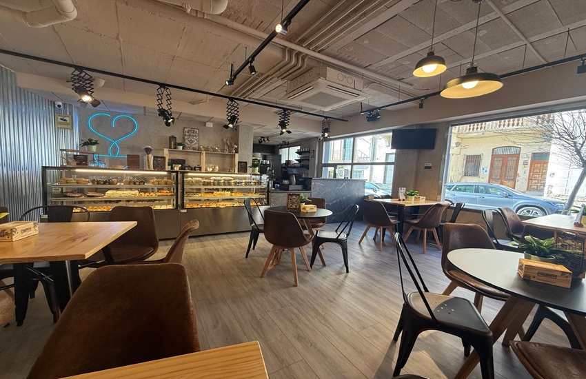 Cafetería Entre Campanas